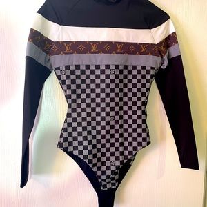 Louis Vuitton long sleeve body suit size 34.